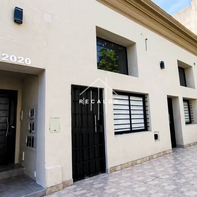 PH 2 ambientes a estrenar tipo dúplex con terraza – Zona Centro