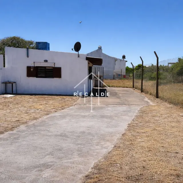 CASA 2 AMBIENTES A 30 METROS DEL MAR – NUEVA ATLANTIS