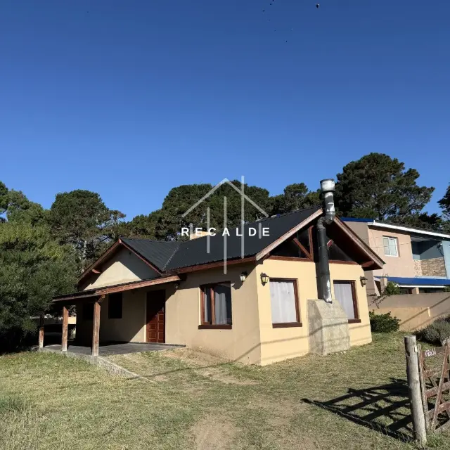 CASA EN VENTA EN NUEVA ATLANTIS  